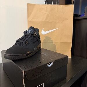 Jordan Black Sneakers